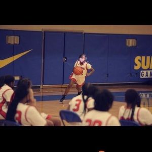 Meet your Posher, Yanna